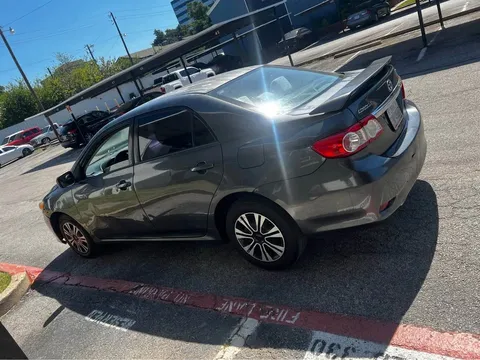 2012 Toyota Corolla 10th Gen - Image 3 of 4