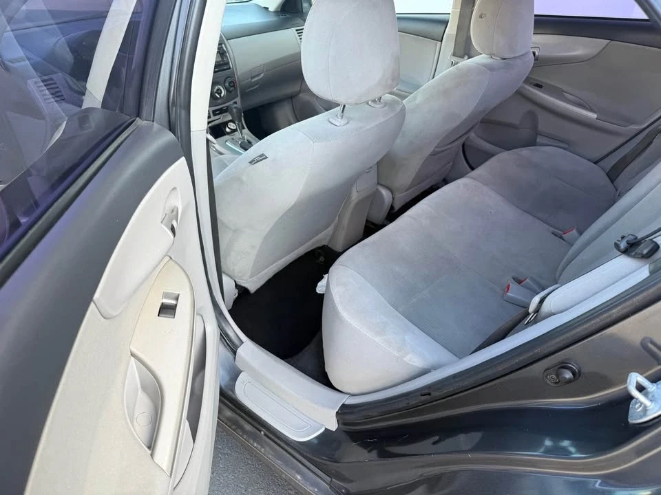 2012 Toyota Corolla 10th Gen - Image 5 of 9