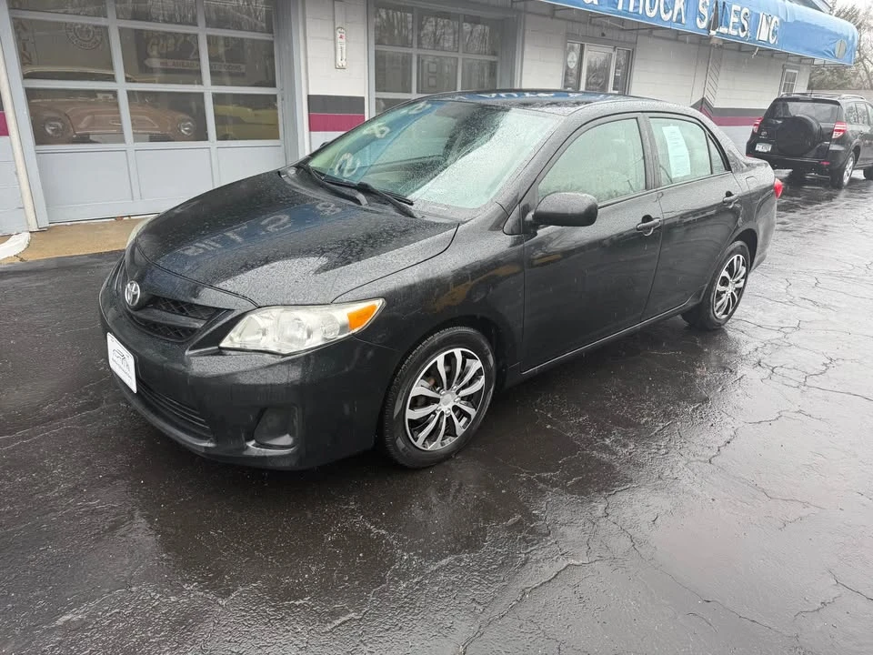 2012 Toyota Corolla 10th Gen - Image 7 of 17