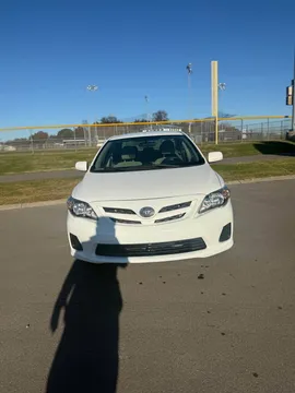 2012 Toyota Corolla 10th Gen - Image 2 of 16