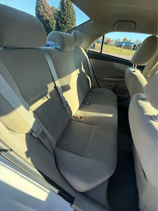 2012 Toyota Corolla 10th Gen - Image 11 of 16