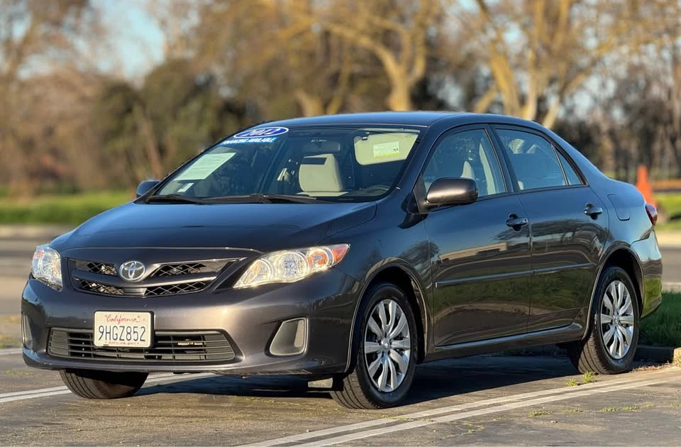 2012 Toyota Corolla 10th Gen - Image 4 of 14
