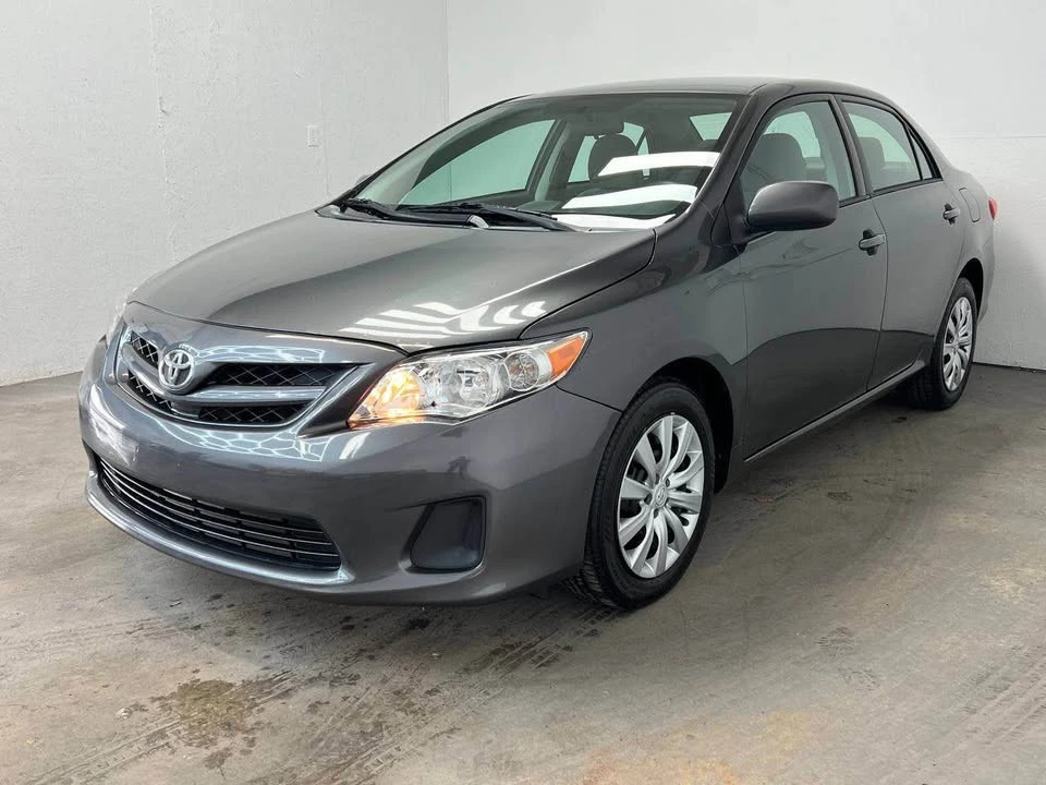 2012 Toyota Corolla 10th Gen - Image 2 of 20