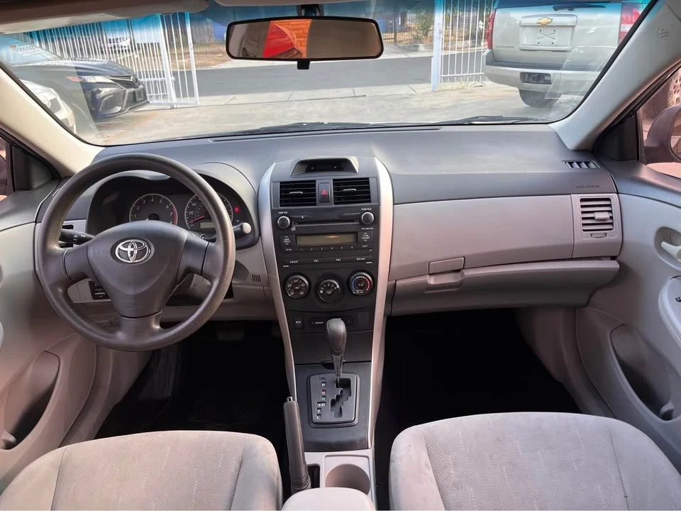 2012 Toyota Corolla 10th Gen - Image 9 of 18