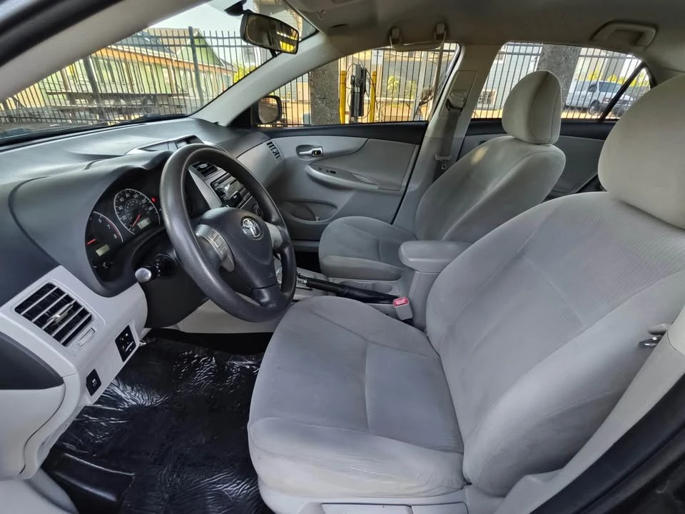 2012 Toyota Corolla 10th Gen - Image 8 of 15