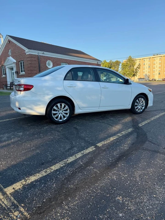 2012 Toyota Corolla 10th Gen - Image 3 of 7