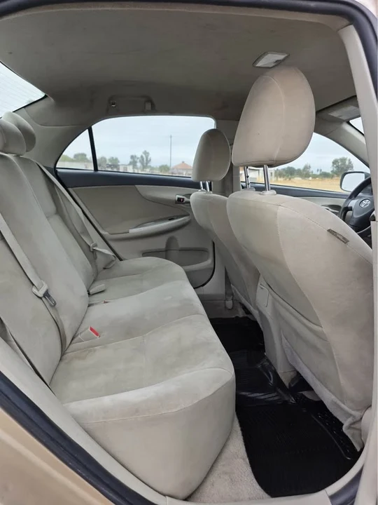 2012 Toyota Corolla 10th Gen - Image 5 of 16