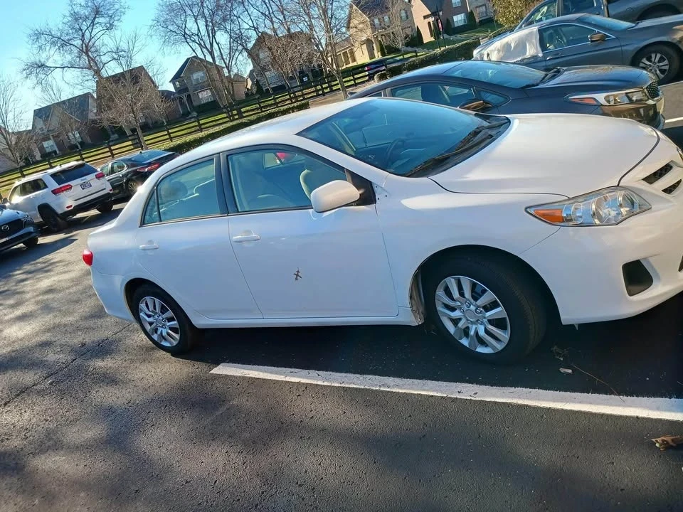 2012 Toyota Corolla 10th Gen - Image 2 of 11