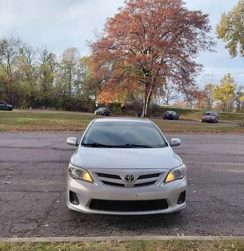 2012 Toyota Corolla 10th Gen - Image 4 of 13