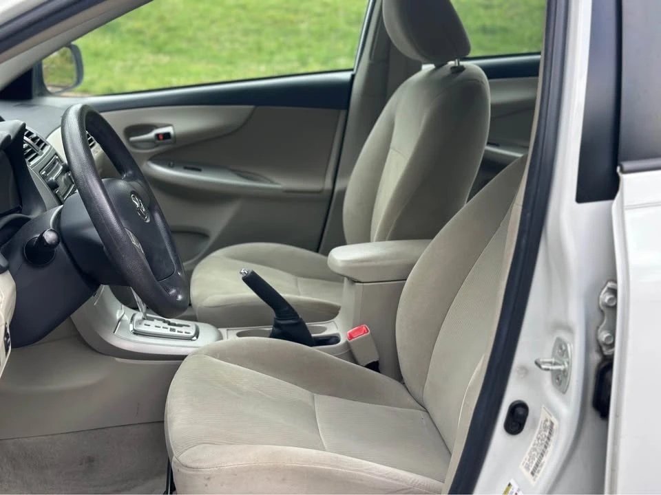 2012 Toyota Corolla 10th Gen - Image 13 of 20