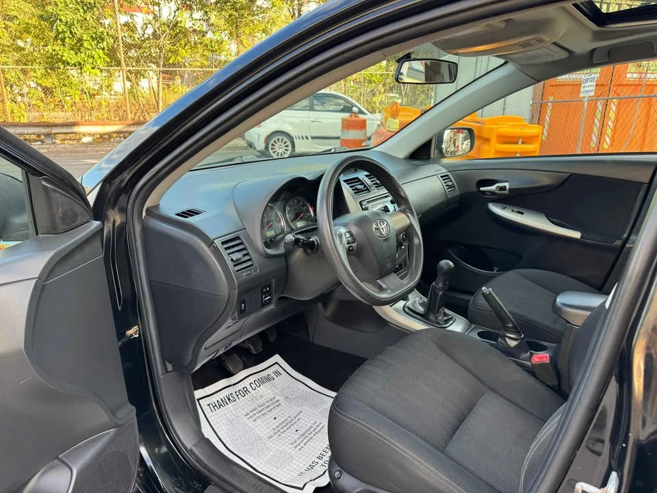 2012 Toyota Corolla 10th Gen - Image 7 of 11