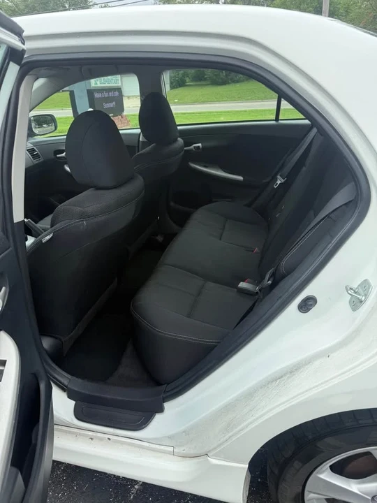 2012 Toyota Corolla 10th Gen - Image 8 of 16