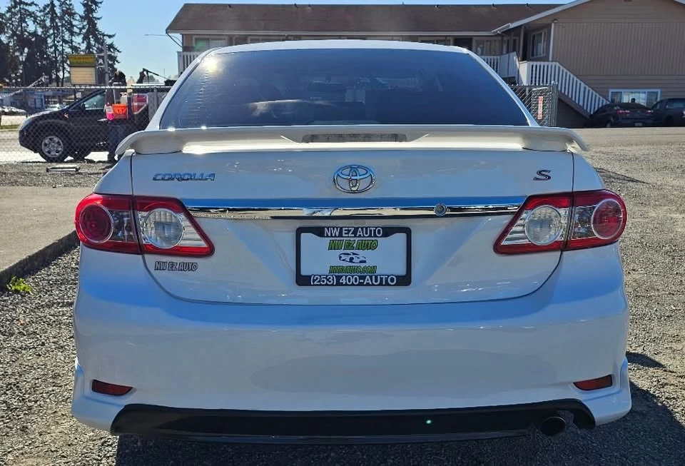 2012 Toyota Corolla 10th Gen - Image 4 of 16