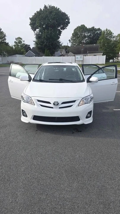 2012 Toyota Corolla 10th Gen - Image 2 of 10