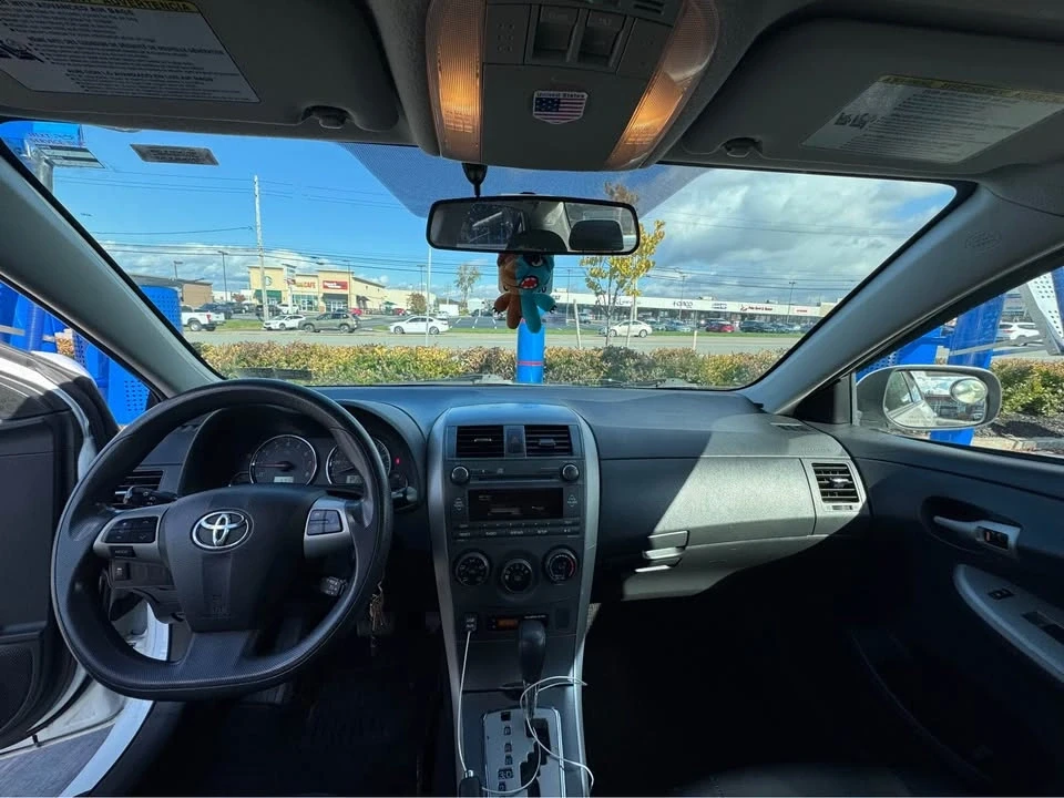 2012 Toyota Corolla 10th Gen - Image 2 of 9