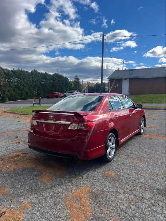 2012 Toyota Corolla 10th Gen - Image 2 of 16