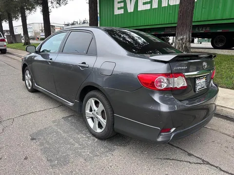 2012 Toyota Corolla 10th Gen - Image 3 of 14