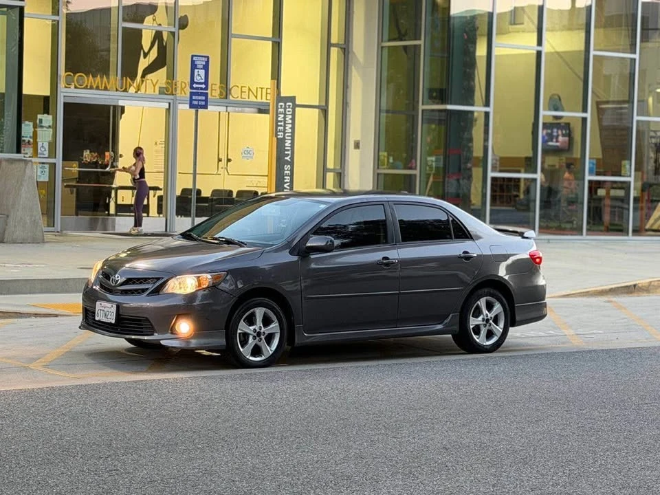 2012 Toyota Corolla 10th Gen - Image 2 of 15