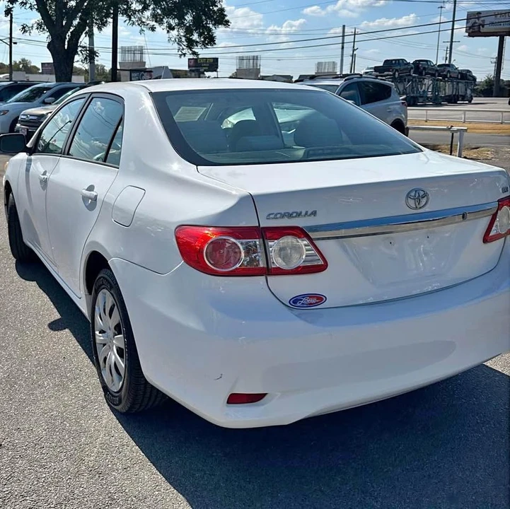 2012 Toyota Corolla 10th Gen - Image 1 of 4