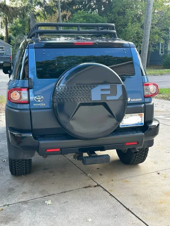 2012 Toyota FJ Cruiser - Image 9 of 9