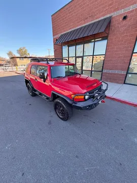 2012 Toyota FJ Cruiser Trail Teams