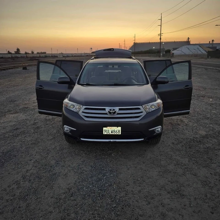 2012 Toyota Highlander - Image 11 of 20