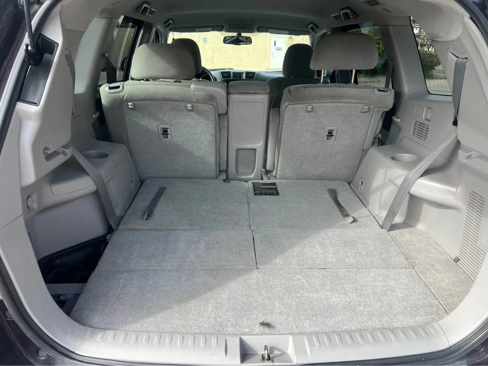 2012 Toyota Highlander - Image 12 of 20