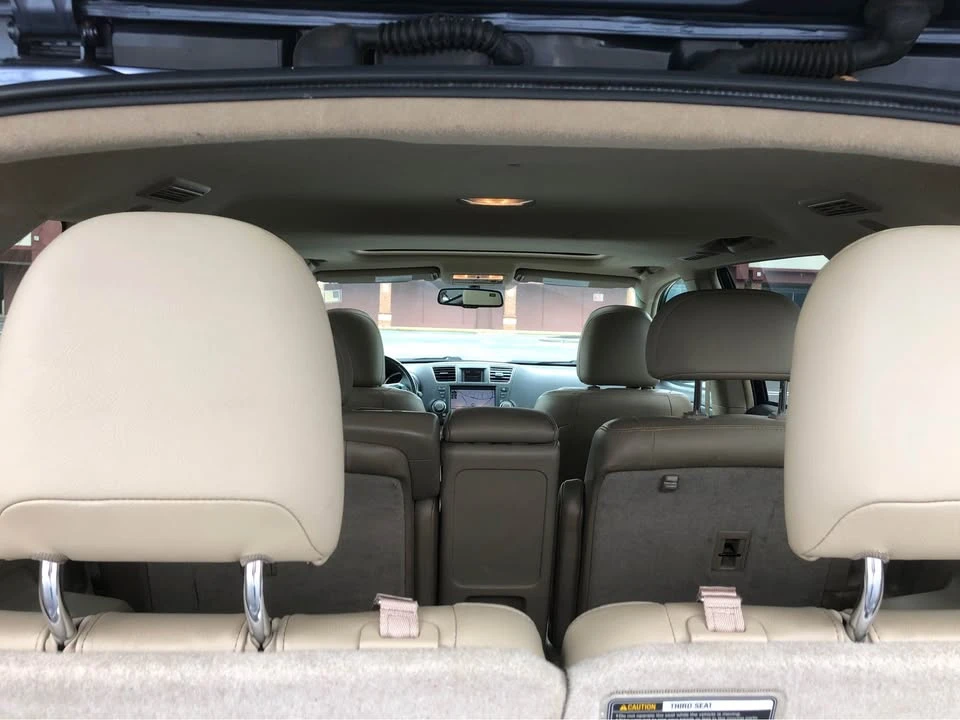 2012 Toyota Highlander - Image 9 of 18