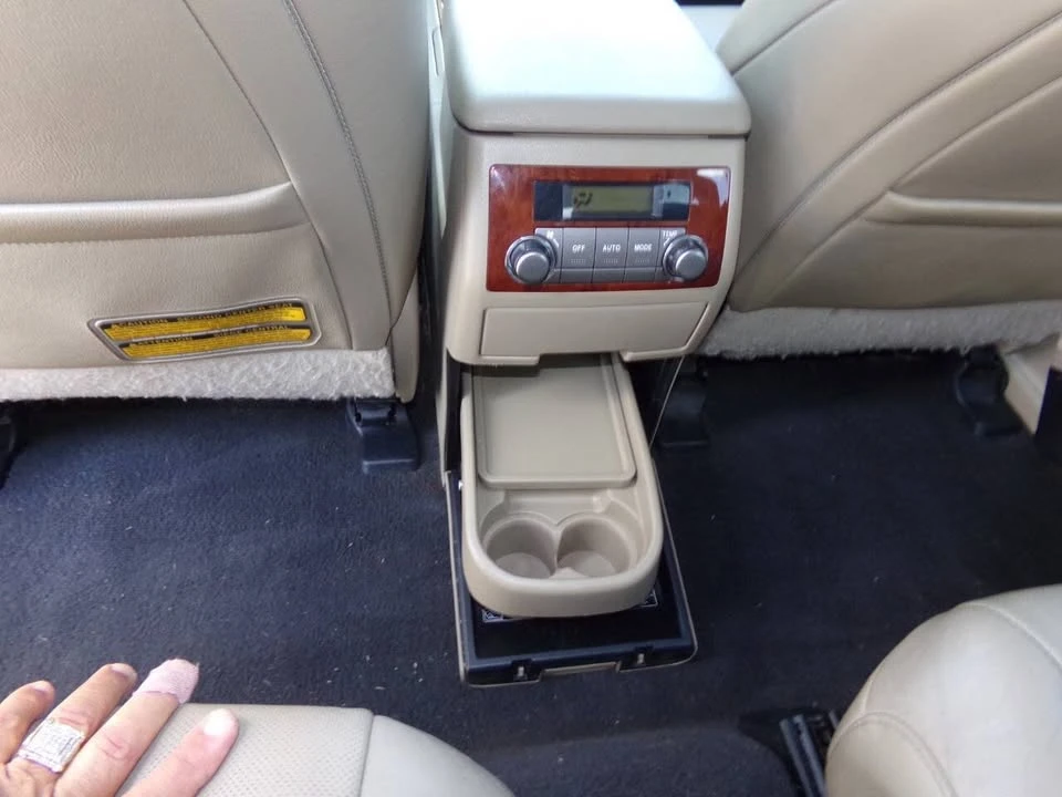 2012 Toyota Highlander - Image 17 of 20