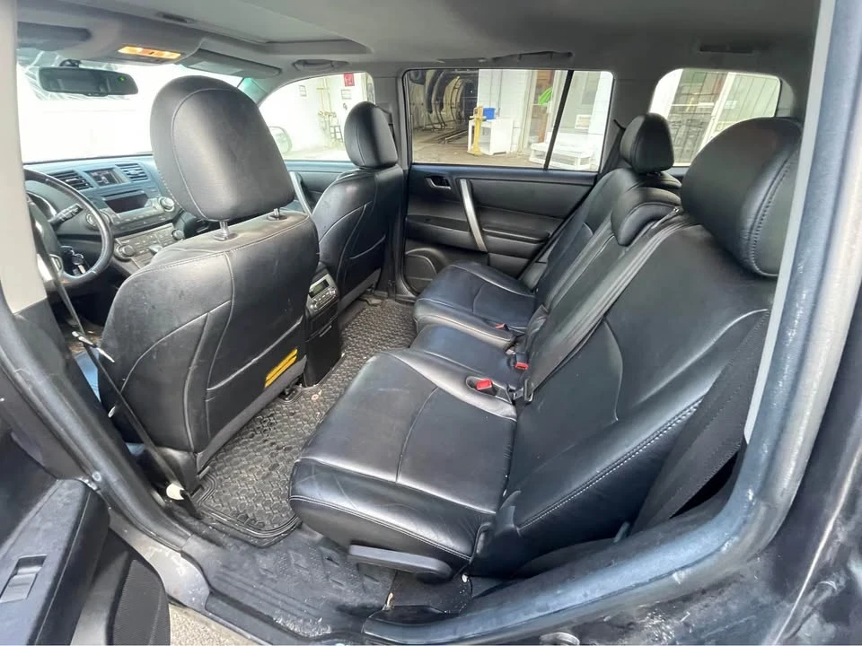 2012 Toyota Highlander - Image 6 of 10