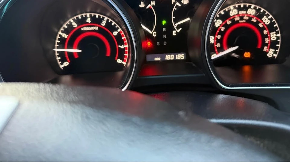 2012 Toyota Highlander - Image 11 of 12