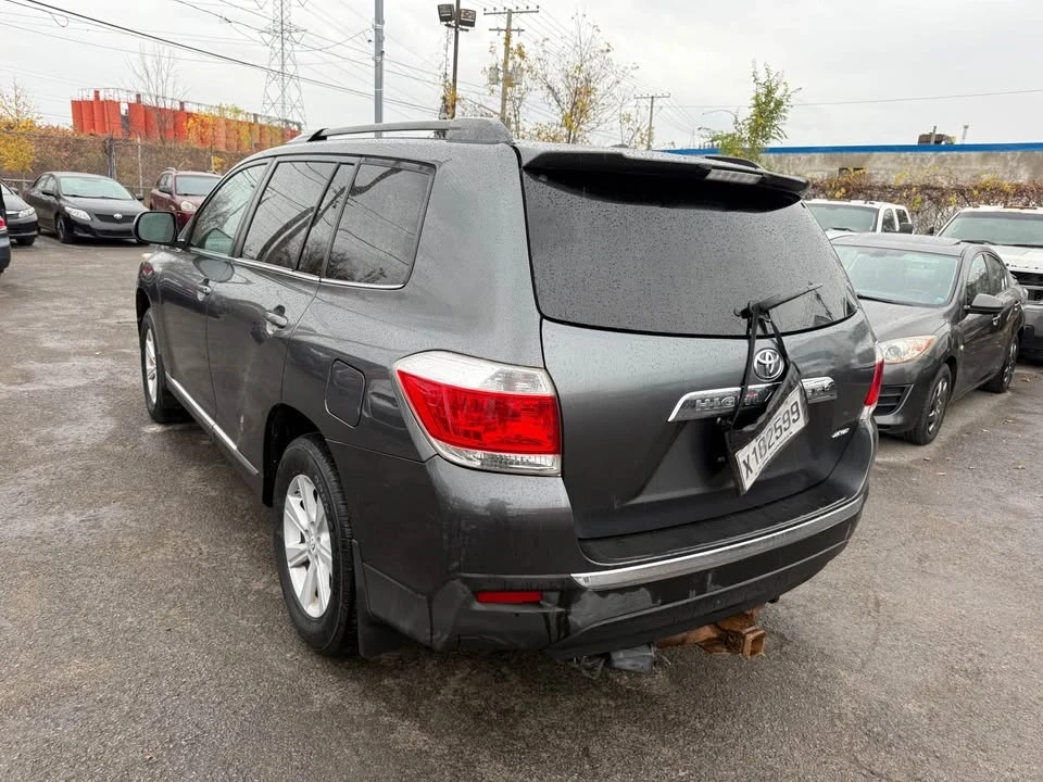 2012 Toyota Highlander - Image 5 of 15