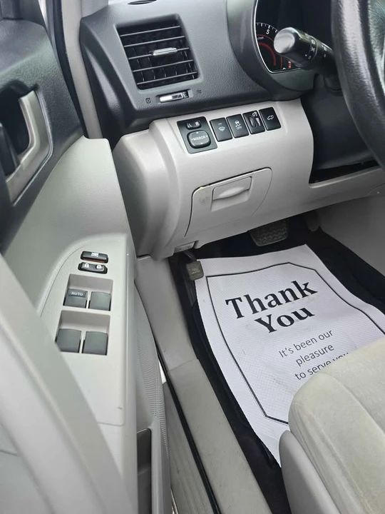 2012 Toyota Highlander - Image 10 of 20