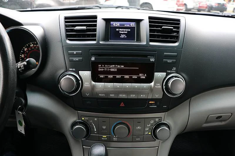 2012 Toyota Highlander - Image 10 of 10