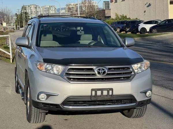 2012 Toyota Highlander - Image 3 of 11