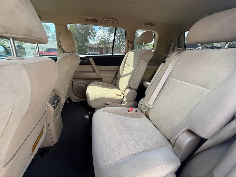 2012 Toyota Highlander - Image 14 of 18