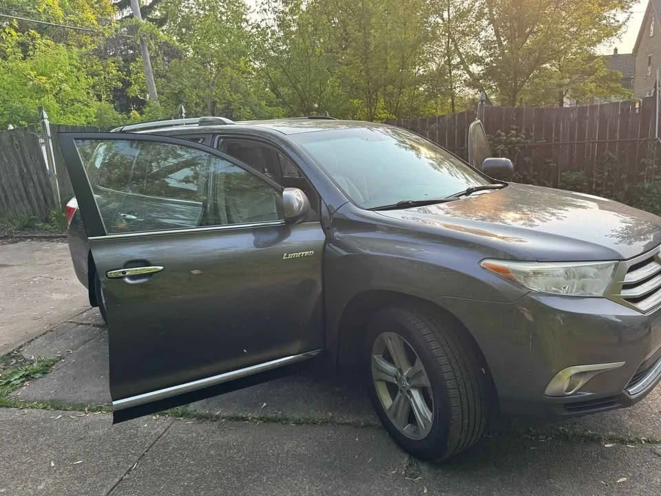 2012 Toyota Highlander - Image 6 of 6