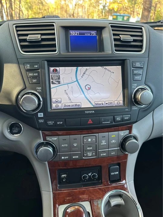 2012 Toyota Highlander - Image 14 of 15