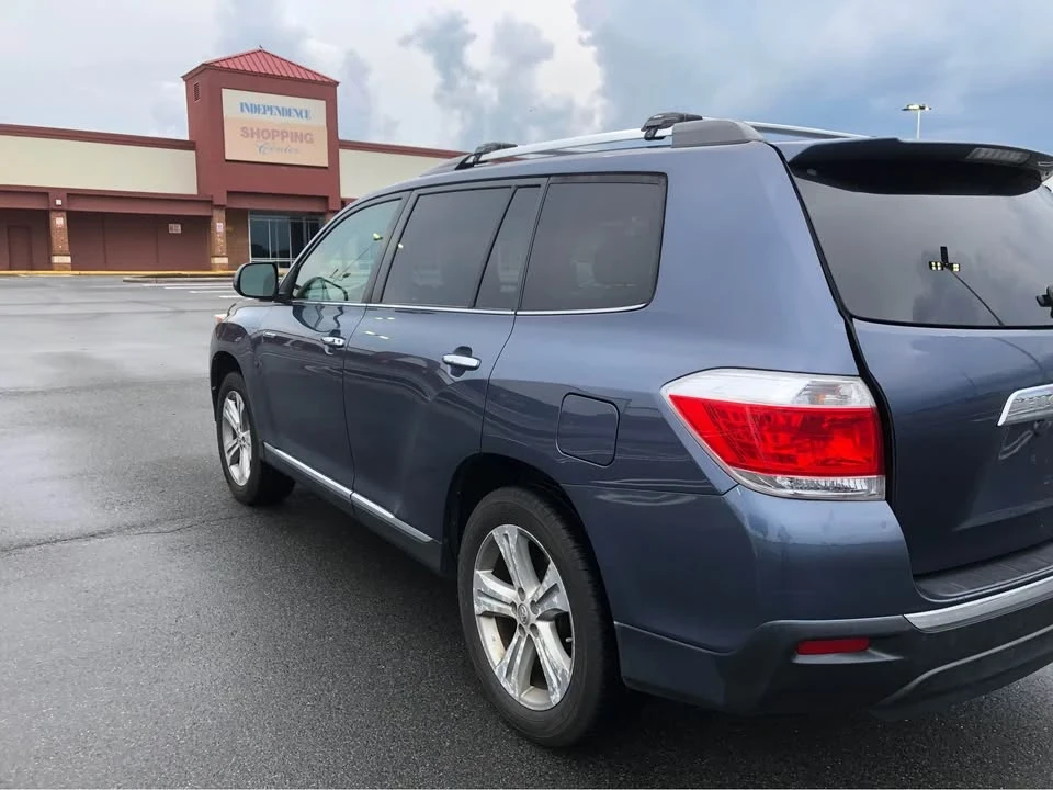 2012 Toyota Highlander - Image 4 of 18