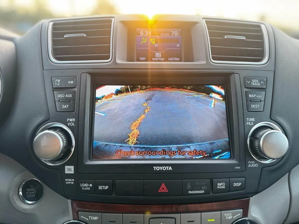 2012 Toyota Highlander - Image 15 of 15