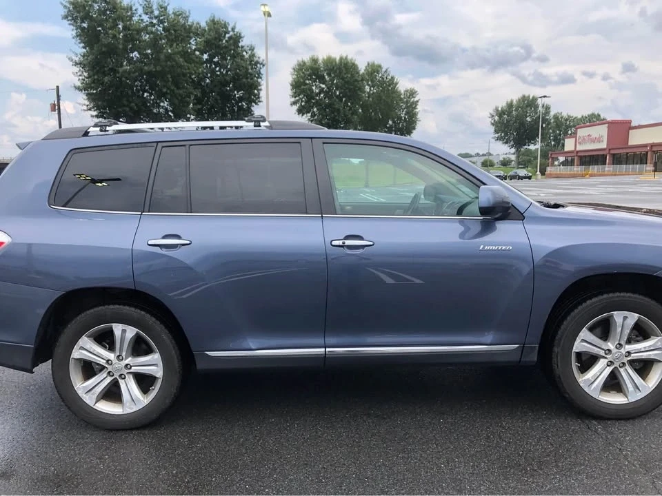 2012 Toyota Highlander - Image 6 of 17