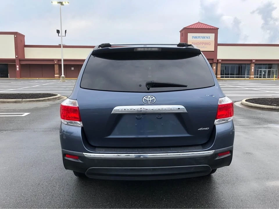 2012 Toyota Highlander - Image 4 of 17