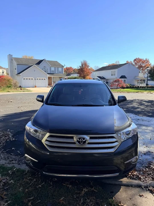 2012 Toyota Highlander - Image 17 of 17