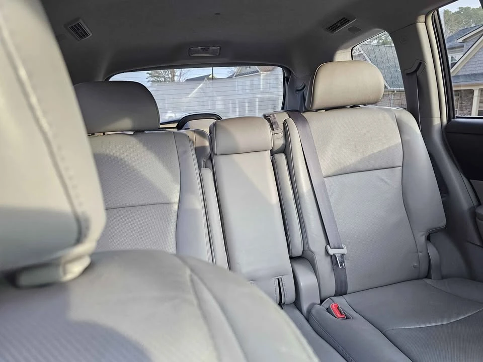 2012 Toyota Highlander - Image 11 of 12