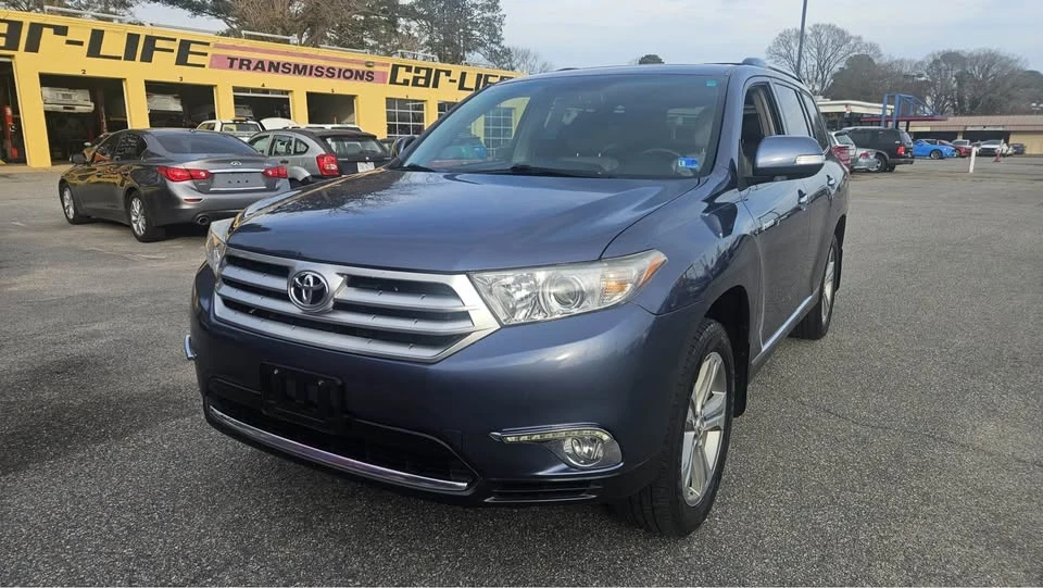 2012 Toyota Highlander - Image 5 of 19