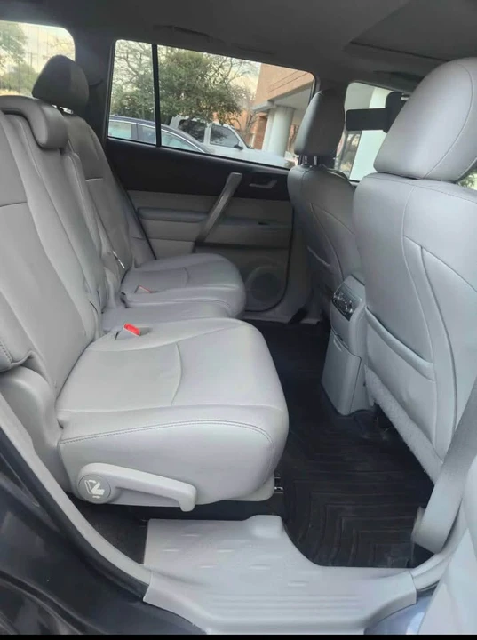 2012 Toyota Highlander - Image 15 of 20