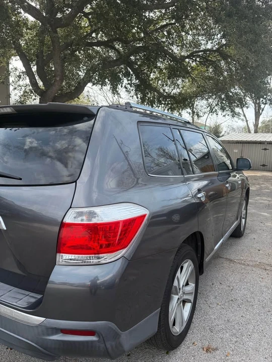 2012 Toyota Highlander - Image 6 of 20