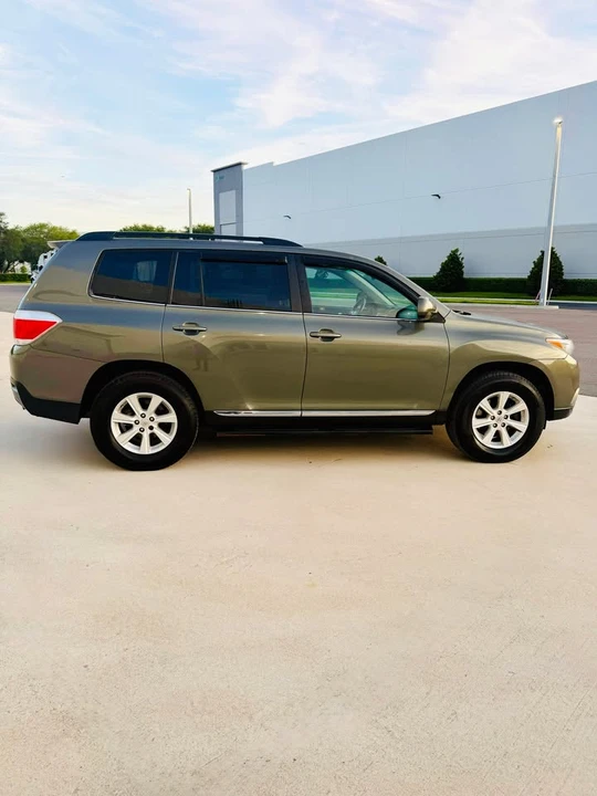 2012 Toyota Highlander - Image 4 of 13