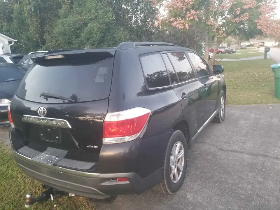2012 Toyota Highlander - Image 6 of 20