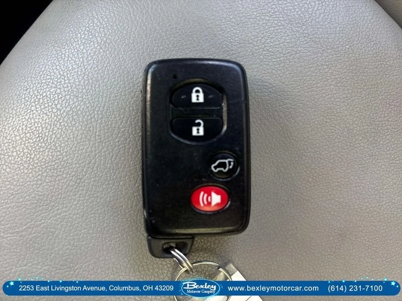 2012 Toyota Highlander - Image 17 of 20